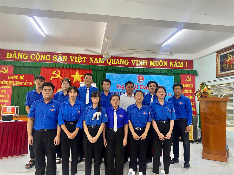 Đại hội Đại biểu Đoàn TNCS Hồ Chí Minh trường THPT Lương Thế Vinh - Hàm Kiệm, nhiệm kỳ 2025-2026